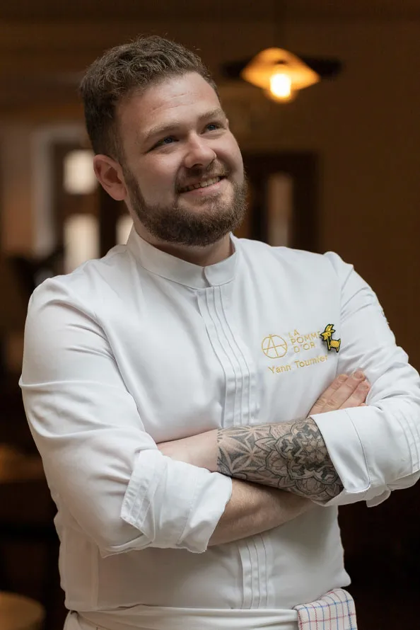 Yann Tournier, co-propriétaire et chef de la pomme d'or, restaurant gastronomique à Sancerre.